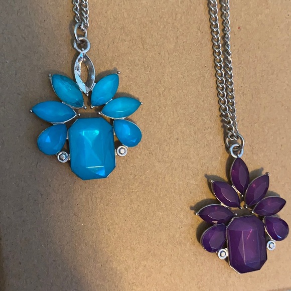 PACK OF TWO GEMSTONE NECKLACES - Picture 3 of 3